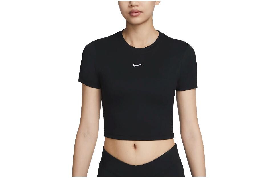 Женская футболка Nike, цвет Black
Женская футболка Nike, цвет Black