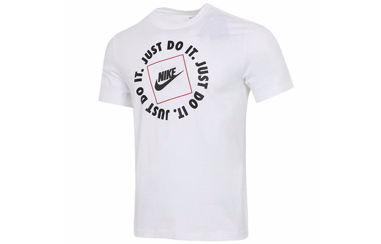 Футболка мужская белая Nike, белый
Футболка мужская белая Nike, белый