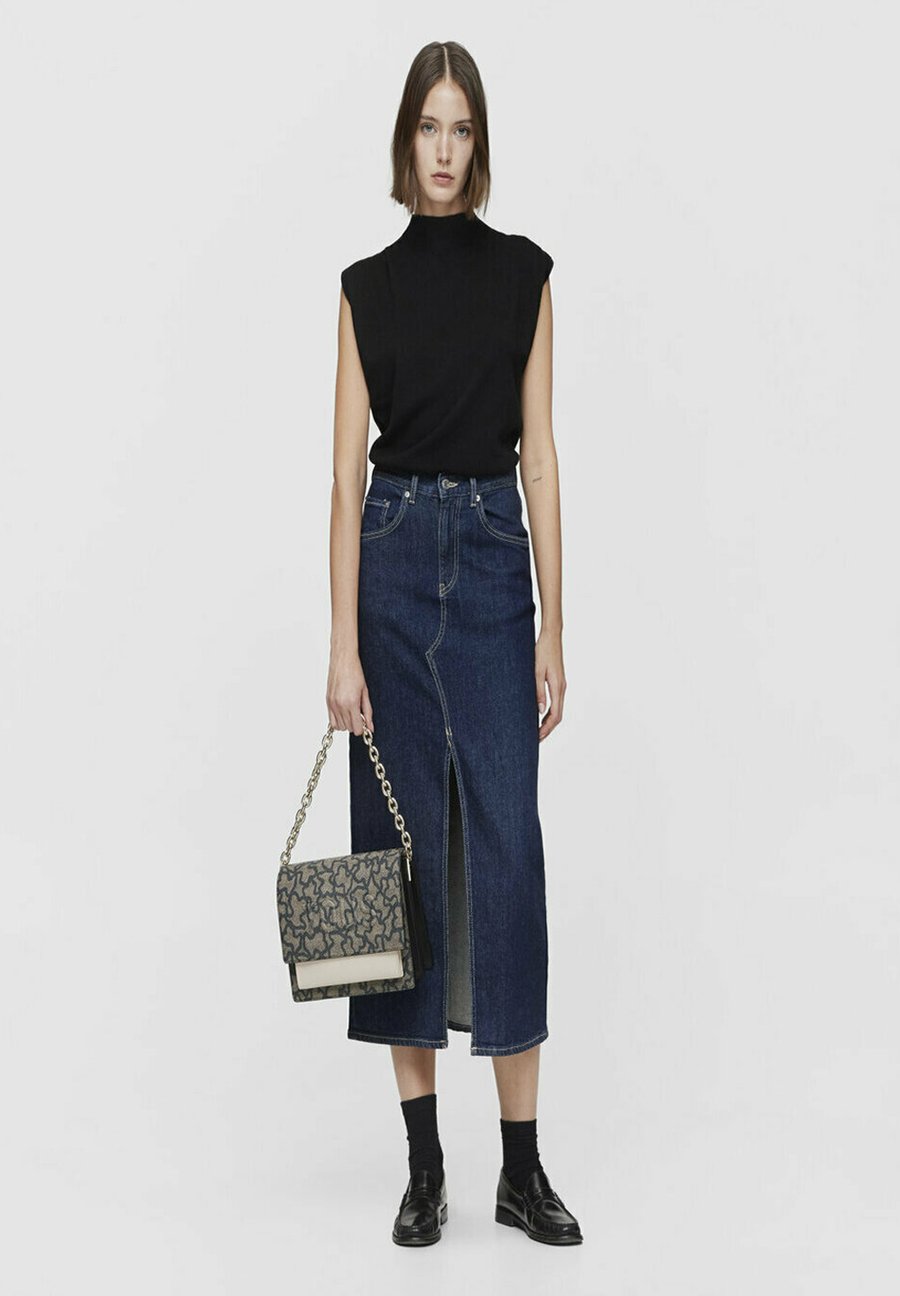 Сумка Scotch & Soda Handbag, Black
Сумка Scotch & Soda Handbag, Black