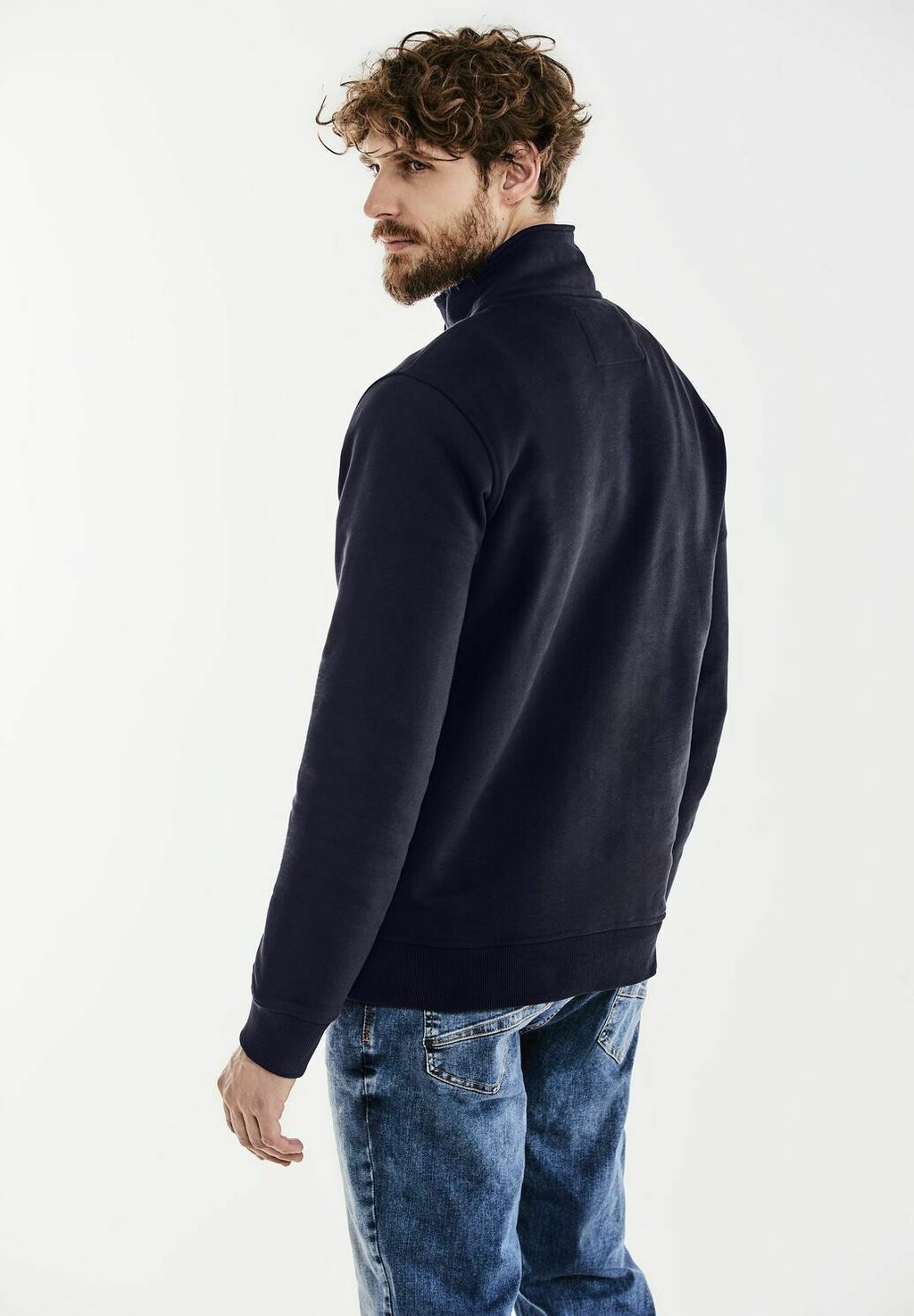 Толстовка TROYER Street One MEN, синий
Толстовка TROYER Street One MEN, синий