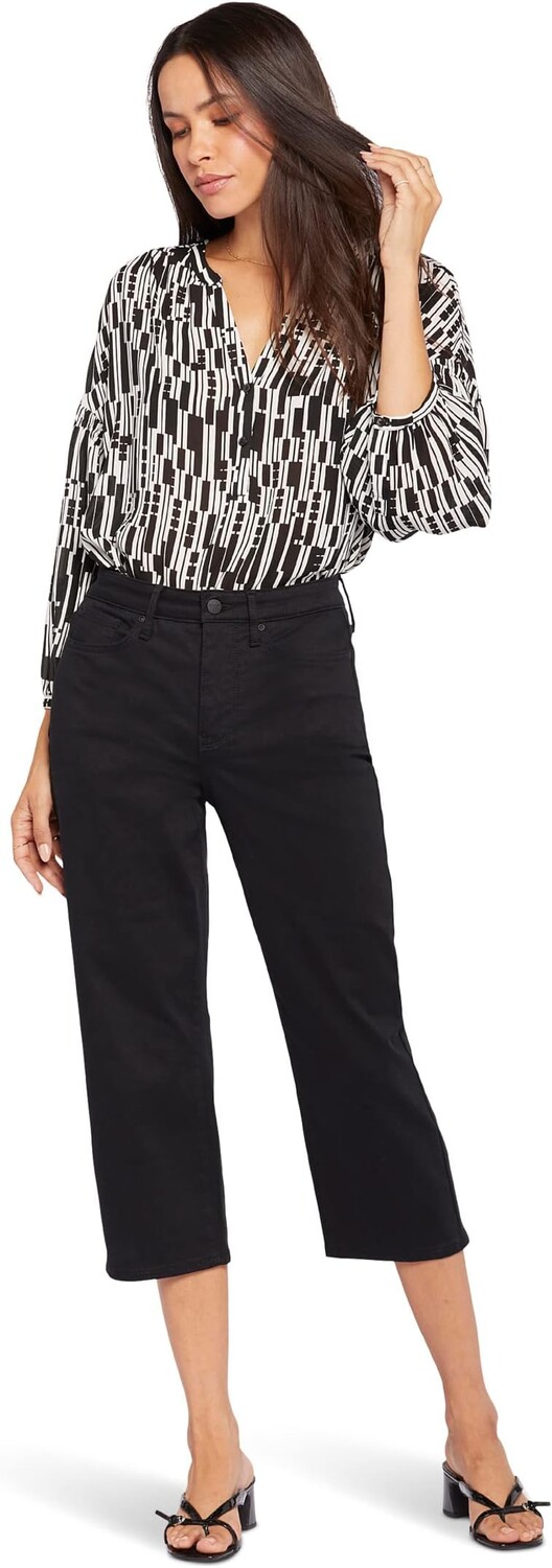 Джинсы Joni High-Rise Relaxed Capris in Black NYDJ, черный
Джинсы Joni High-Rise Relaxed Capris in Black NYDJ, черный