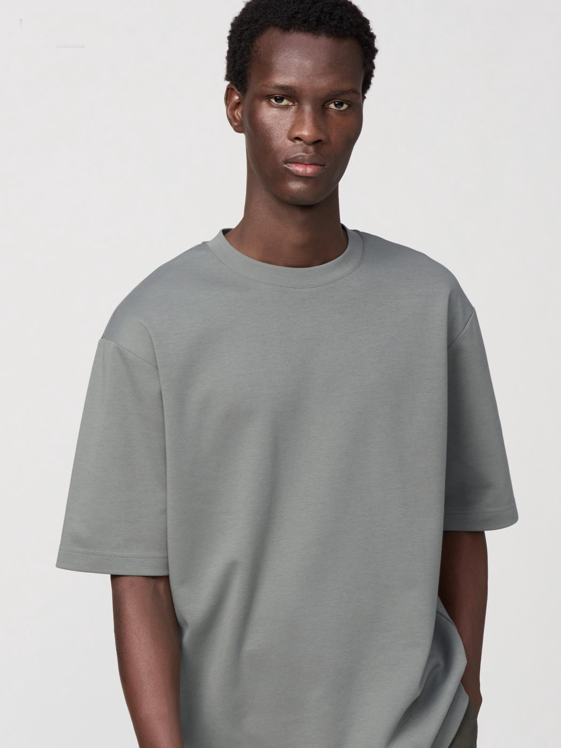 Футболка Uniqlo Airism Cotton, 53 зеленый
Футболка Uniqlo Airism Cotton, 53 зеленый