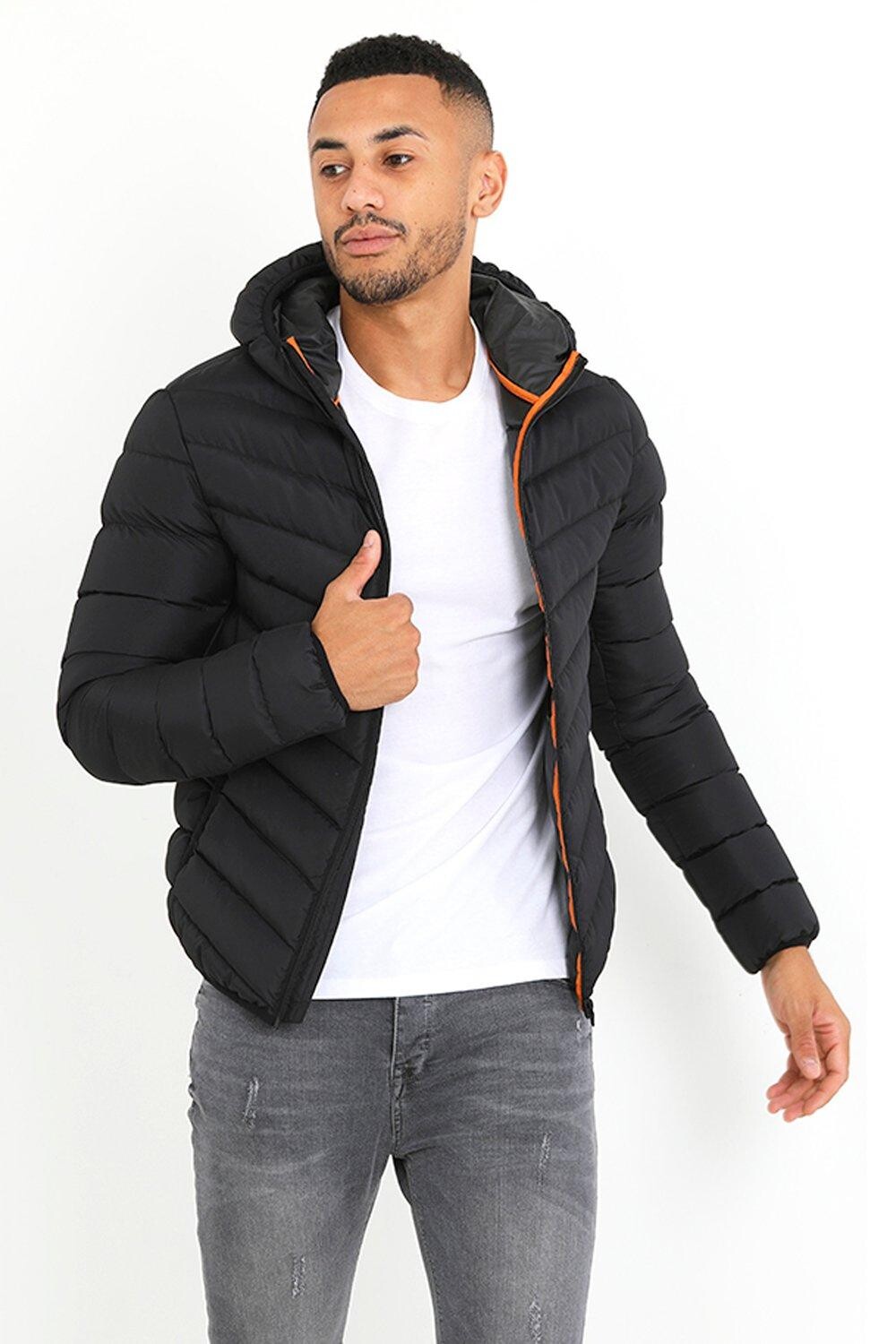 Стеганая куртка Grant с капюшоном Brave Soul, черный
Стеганая куртка Grant с капюшоном Brave Soul, черный