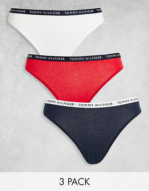 Темно-синие бело-красные трусы Tommy Hilfiger из трех пар
Темно-синие бело-красные трусы Tommy Hilfiger из трех пар