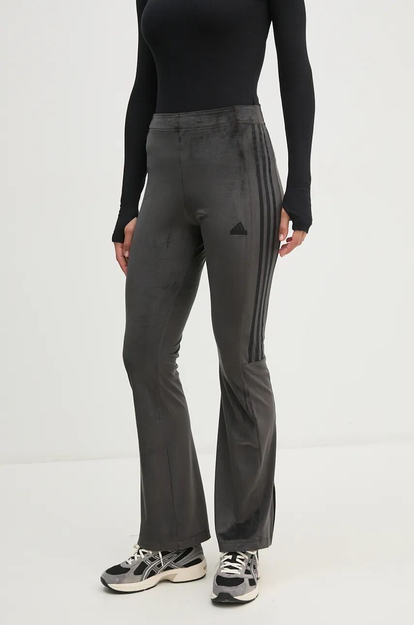 Спортивные штаны adidas Tiro, черный
Спортивные штаны adidas Tiro, черный