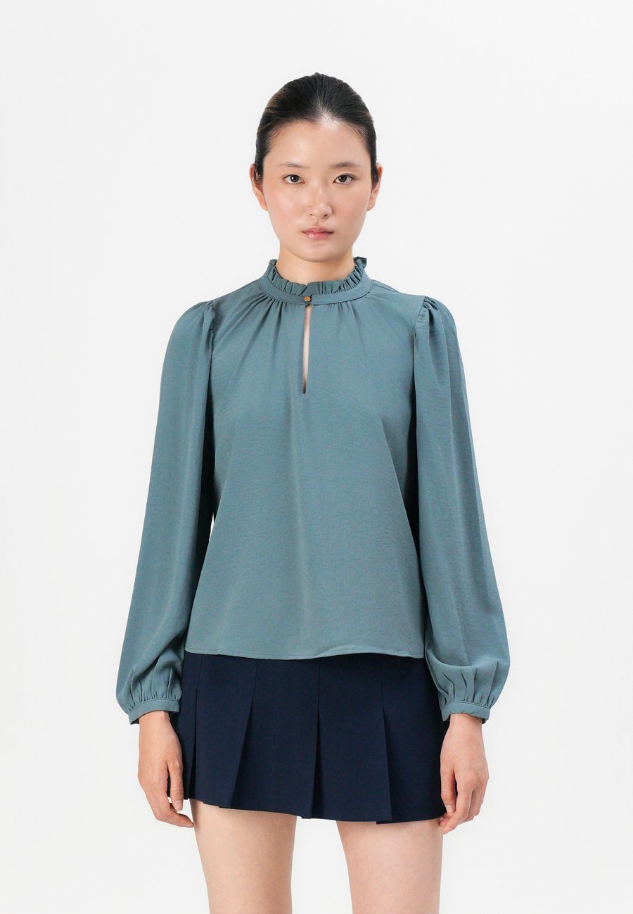 Блуза Vero Moda VMANI LS FRILL , Stormy Weather/Grey
Блуза Vero Moda VMANI LS FRILL , Stormy Weather/Grey