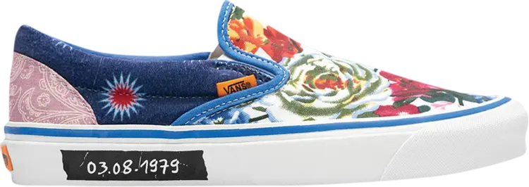 Кеды Vans size x Slip-On New Wave, разноцветный
Кеды Vans size x Slip-On New Wave, разноцветный