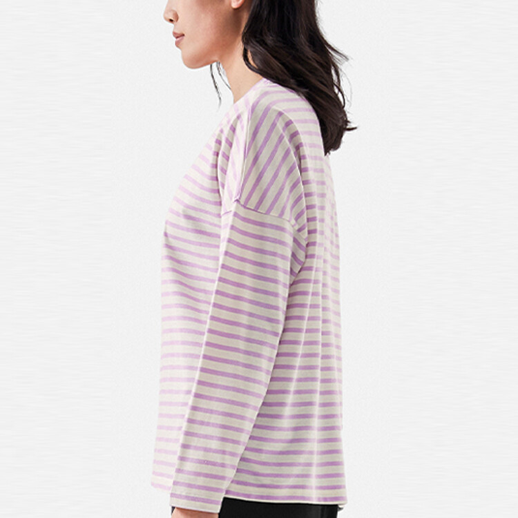 Футболка женская фиолетовые полосы The North Face
Футболка женская фиолетовые полосы The North Face