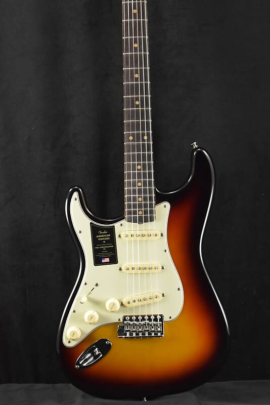 Fender American Vintage II 1961 Stratocaster Левая рука 3-цветная накладка на гриф из палисандра Sunburst American Vintage II 1961 Stratocaster Left-Hand 3-Color Sunbu... 
Fender American Vintage II 1961 Stratocaster Левая рука 3-цветная накладка на гриф из палисандра Sunburst American Vintage II 1961 Stratocaster Left-Hand 3-Color Sunbu...