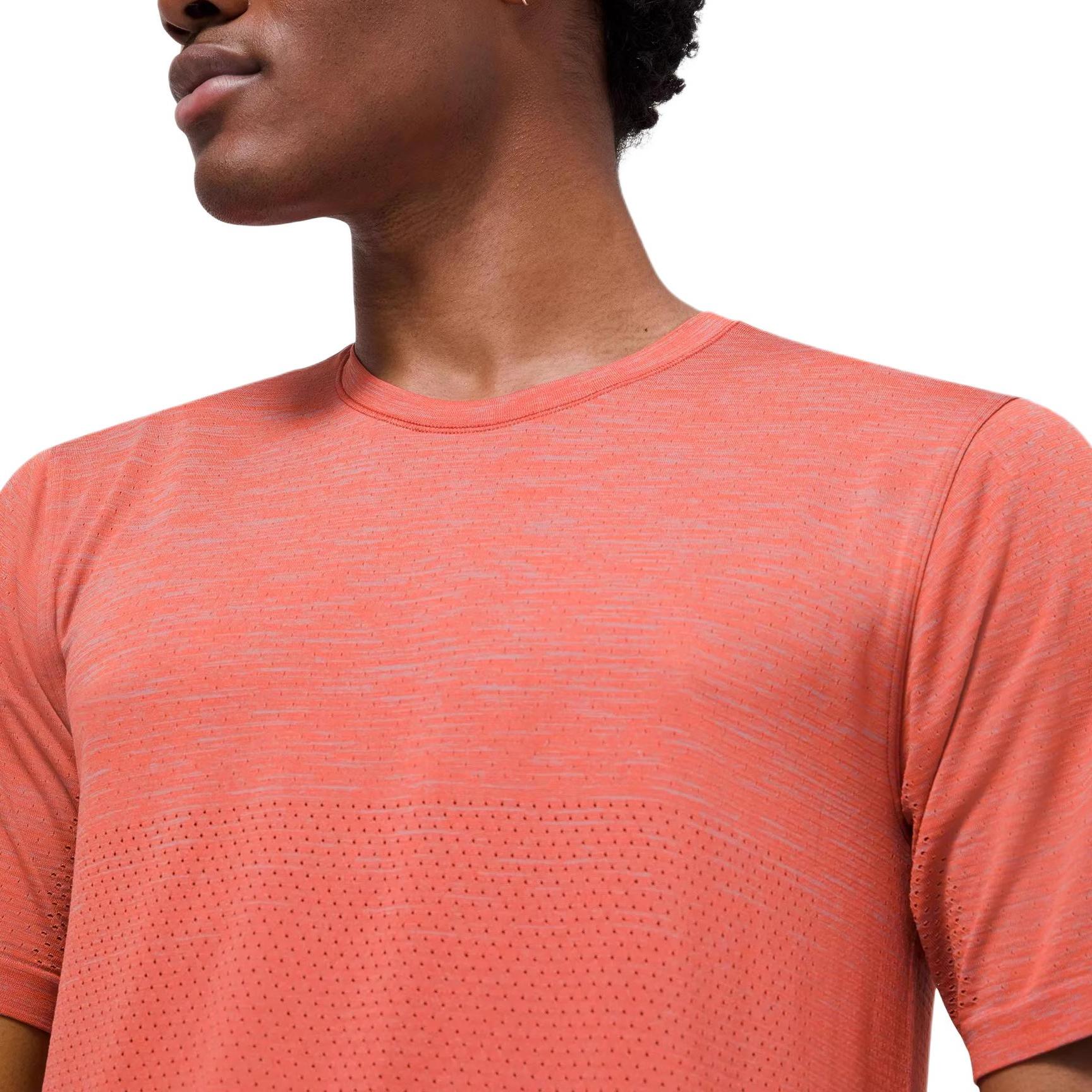 Футболка мужская Lululemon, красно-коричневый/арбузно-красный/SVNH/WMLR
Футболка мужская Lululemon, красно-коричневый/арбузно-красный/SVNH/WMLR