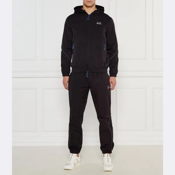 Спортивный костюм стандартной посадки Ea7, черный
Спортивный костюм стандартной посадки Ea7, черный
