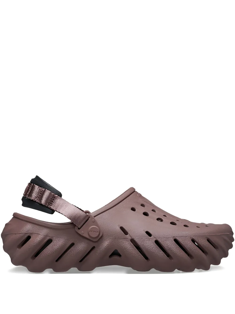 Сандалии Echo с перфорацией Crocs, красный
Сандалии Echo с перфорацией Crocs, красный