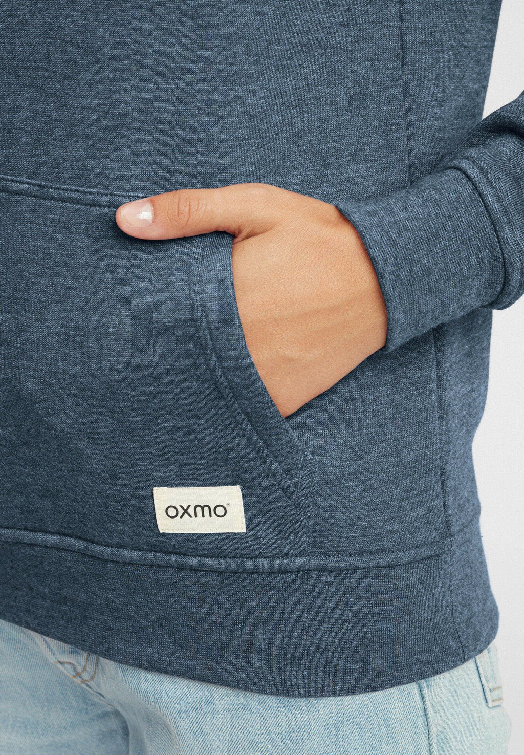 Толстовка с капюшоном OXOWENA HOODIE Oxmo, синий
Толстовка с капюшоном OXOWENA HOODIE Oxmo, синий