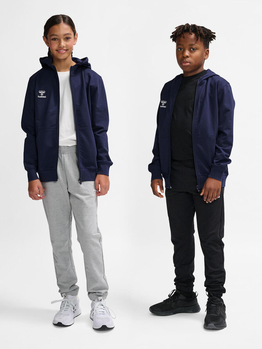 Куртка на молнии Hmlgo Lifestyle Kids HUMMEL
Куртка на молнии Hmlgo Lifestyle Kids HUMMEL