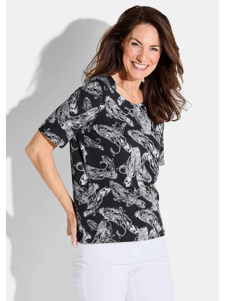 Рубашка черного / белого / с рисунком GOLDNER
Рубашка черного / белого / с рисунком GOLDNER