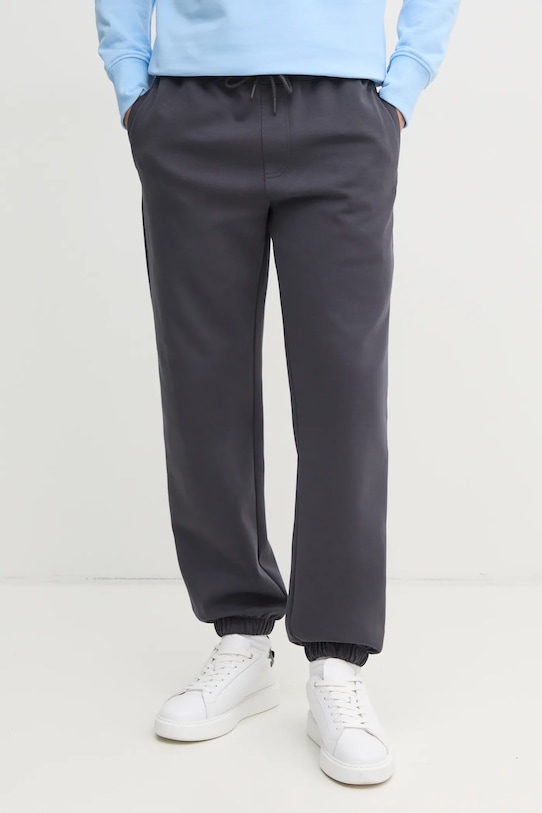 Спортивные брюки Calvin Klein Jeans, серый
Спортивные брюки Calvin Klein Jeans, серый