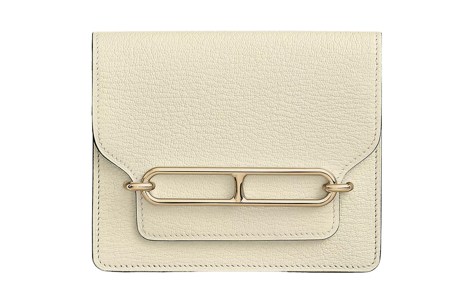 Рюкзак-кошелек Roulis из козьей кожи через плечо на пояс сумка клатч обычный женский I2 Nata кремовый белый HERMES
Рюкзак-кошелек Roulis из козьей кожи через плечо на пояс сумка клатч обычный женский I2 Nata кремовый белый HERMES