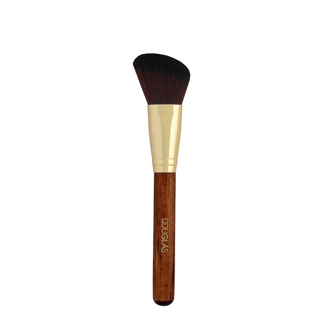 Кисть для лица accessoires angled blusher brush Douglas Collection, nr. 122
Кисть для лица accessoires angled blusher brush Douglas Collection, nr. 122