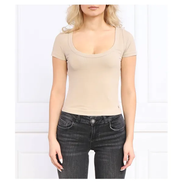 Футболка с топом стандартного кроя цвета Cheryl Jewel Guess, бежевый
Футболка с топом стандартного кроя цвета Cheryl Jewel Guess, бежевый