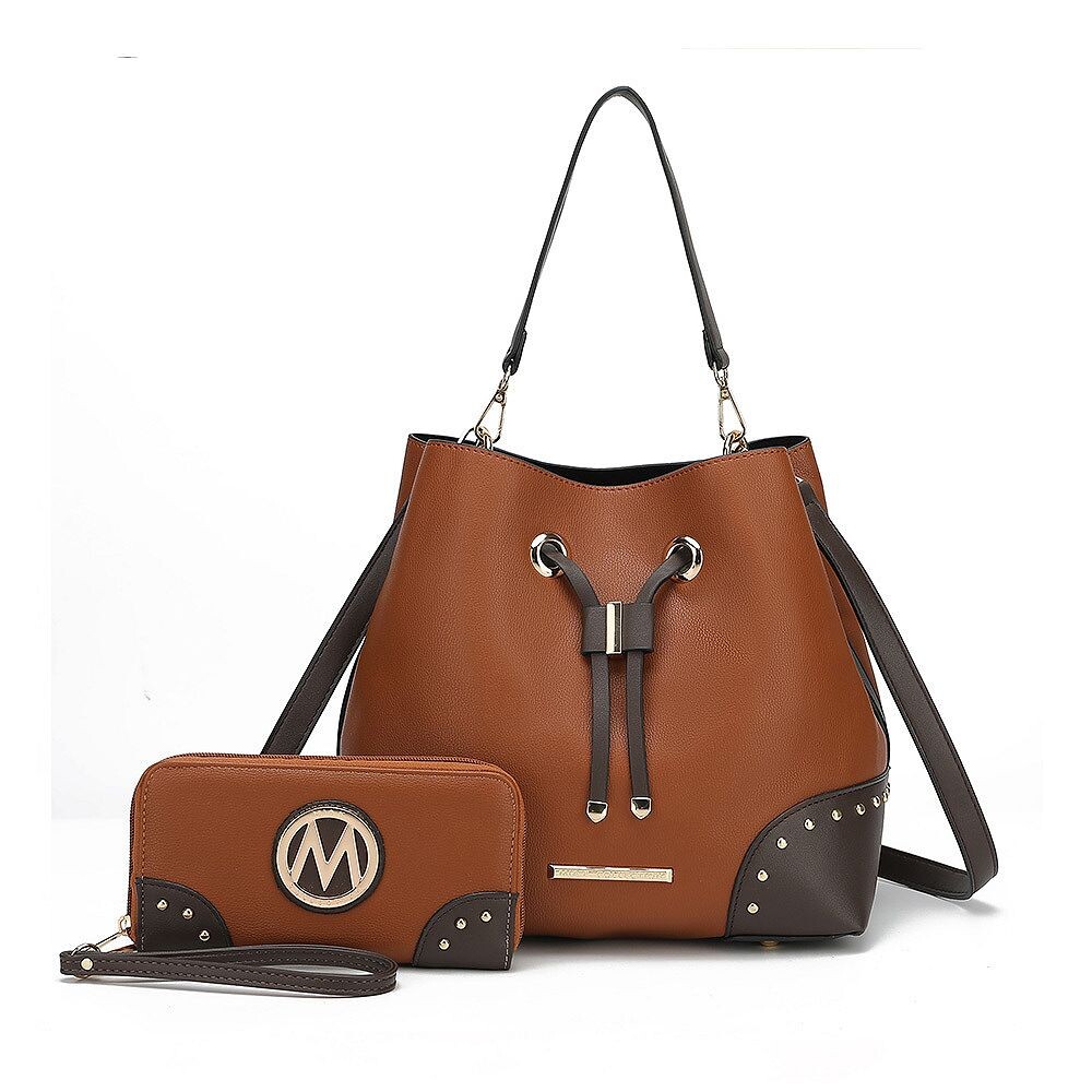 Сумка-мешок Candice Color Block из коллекции MKF и кошелек в тон MKF Collection, цвет Cognac Brown
Сумка-мешок Candice Color Block из коллекции MKF и кошелек в тон MKF Collection, цвет Cognac Brown