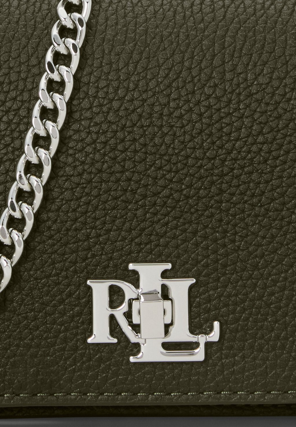 Сумка через плечо PEBBLED CROSSBODY TURN-LOCK TECH CASE Ralph Lauren, оливковый
Сумка через плечо PEBBLED CROSSBODY TURN-LOCK TECH CASE Ralph Lauren, оливковый