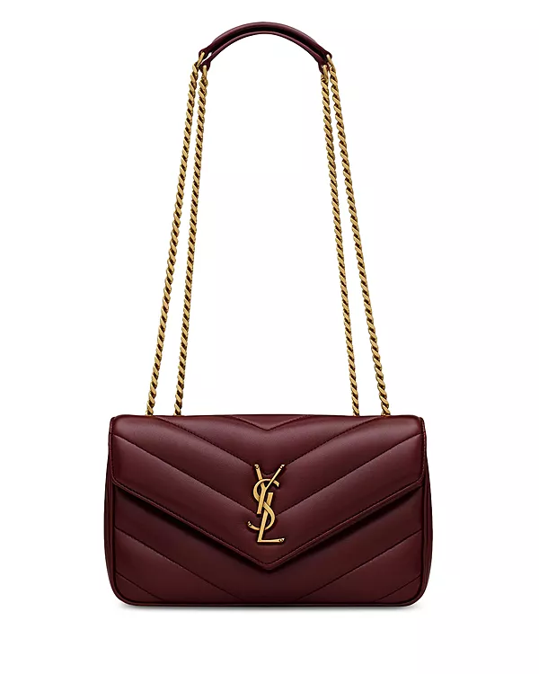Маленькая сумка-трансформер Loulou через плечо Saint Laurent, красный
Маленькая сумка-трансформер Loulou через плечо Saint Laurent, красный