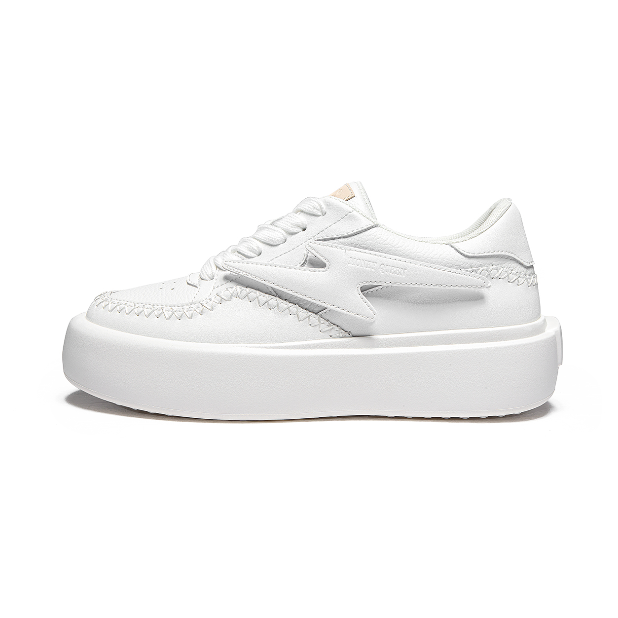 MQ Водостойкие износостойкие низкие скейтбордские кроссовки унисекс белые (сидят немного свободно, рекомендуем взять размер больше)
MQ Водостойкие износостойкие низкие скейтбордские кроссовки унисекс белые (сидят немного свободно, рекомендуем взять размер больше)