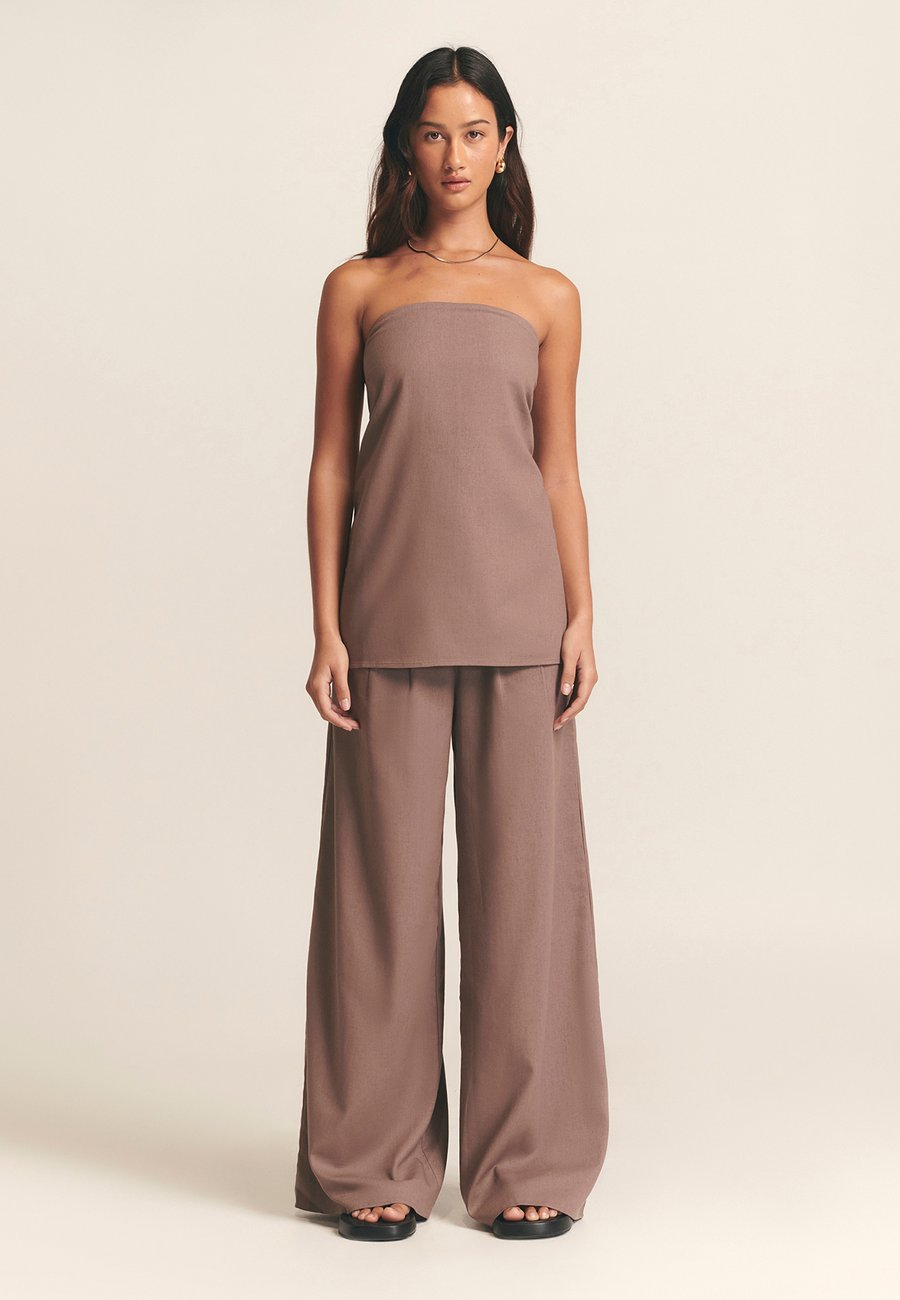 Брюки ST MRLO SEB, Cacao/Brown
Брюки ST MRLO SEB, Cacao/Brown