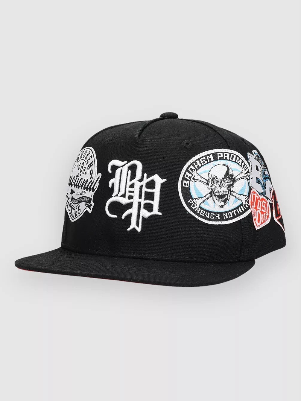 Кепка Snapback с заплатками Broken Promises, черный
Кепка Snapback с заплатками Broken Promises, черный