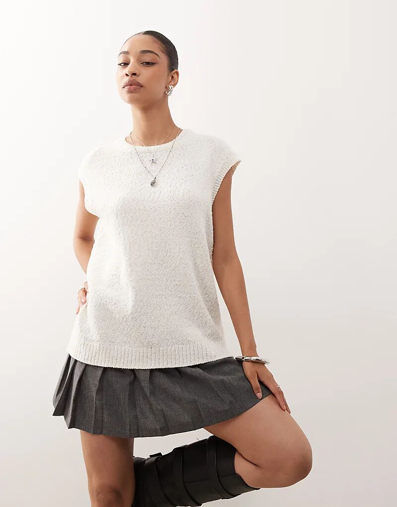 Вязаный топ-майка Weekday в оттенке белого
Вязаный топ-майка Weekday в оттенке белого
