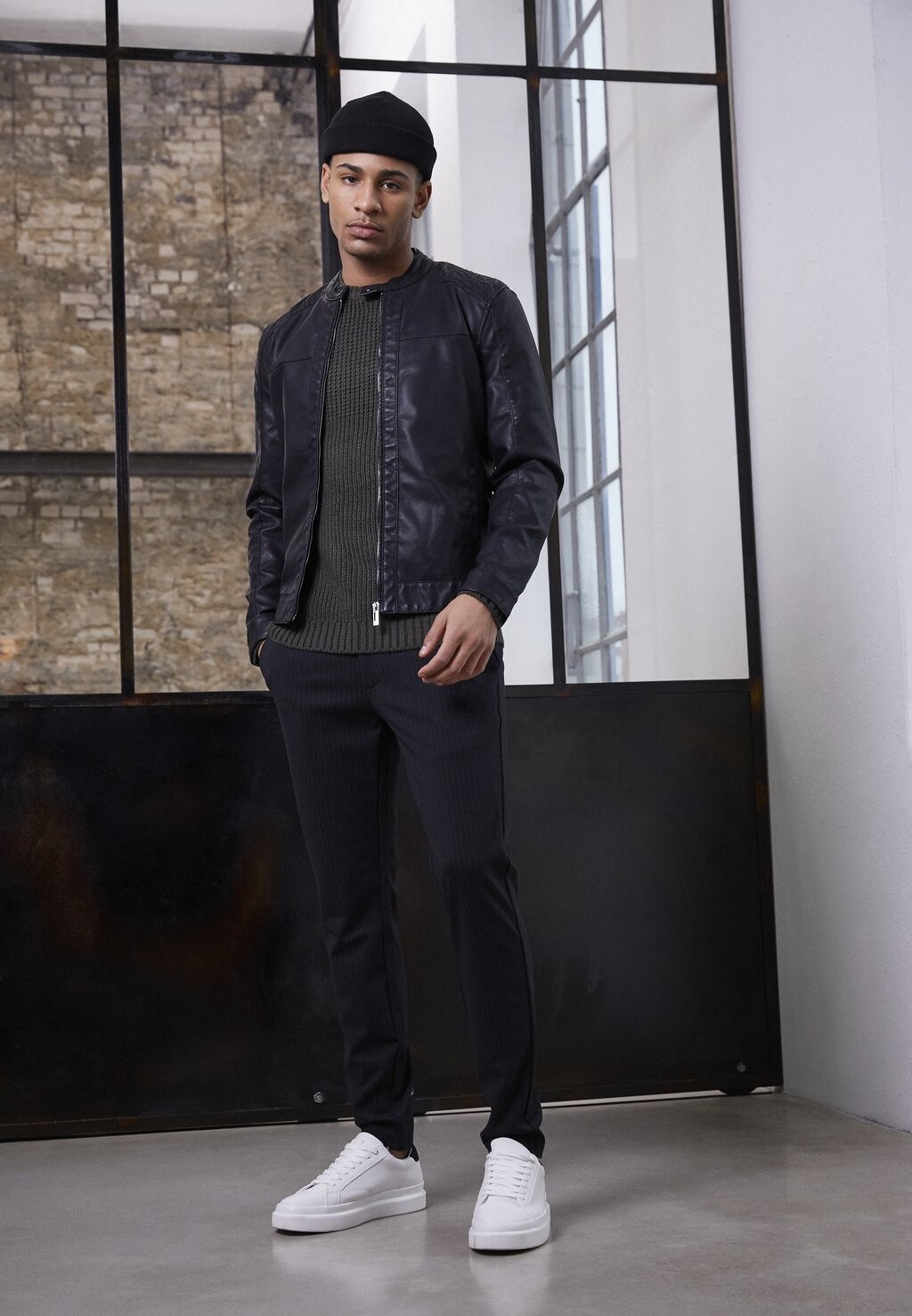 Чиносы ONSMARK STRIPE GW 3727 NOOS Only & Sons, черный
Чиносы ONSMARK STRIPE GW 3727 NOOS Only & Sons, черный