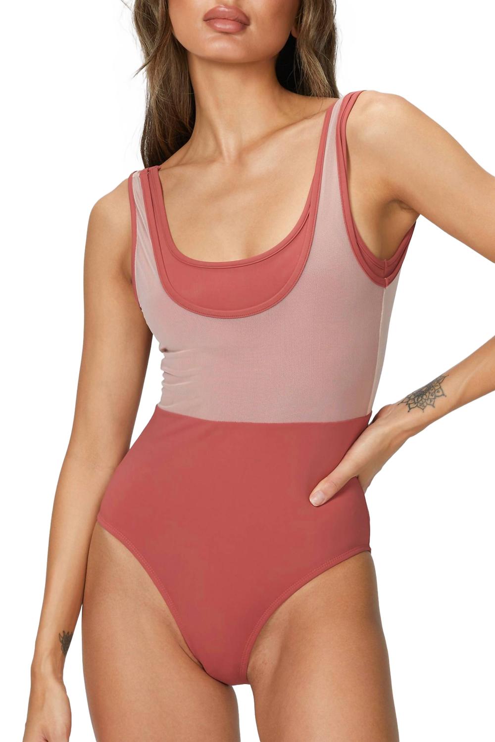 Капри балетный купальник One Piece BETH RICHARDS, Ballet
Капри балетный купальник One Piece BETH RICHARDS, Ballet