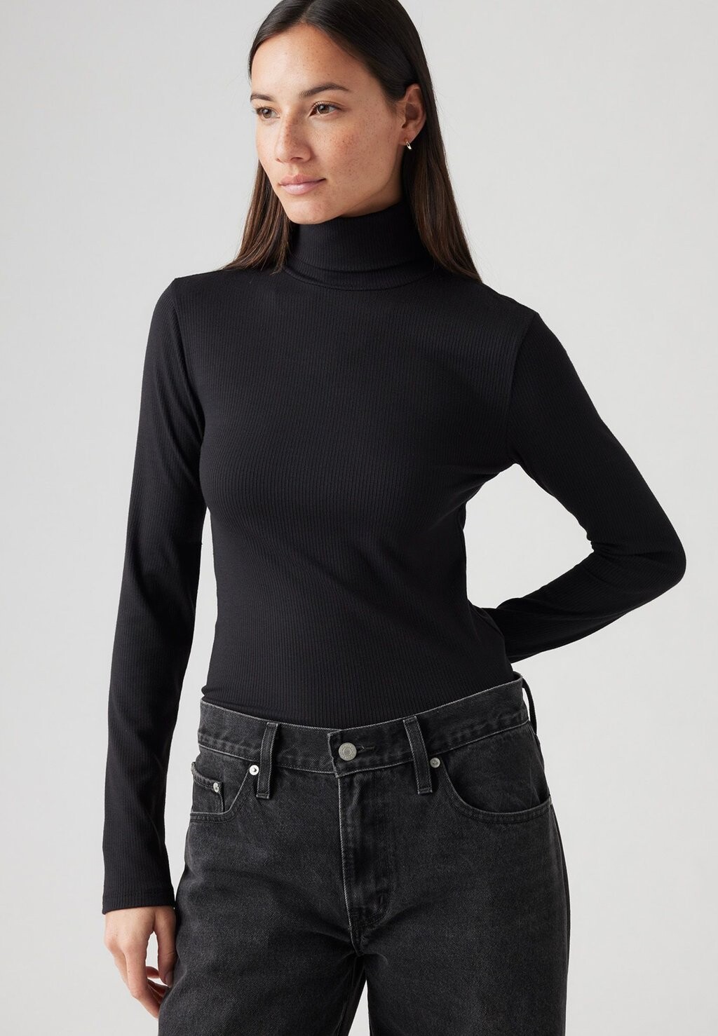 Топ с длинными рукавами DREAMY TURTLENECK Levi's®, черный
Топ с длинными рукавами DREAMY TURTLENECK Levi's®, черный