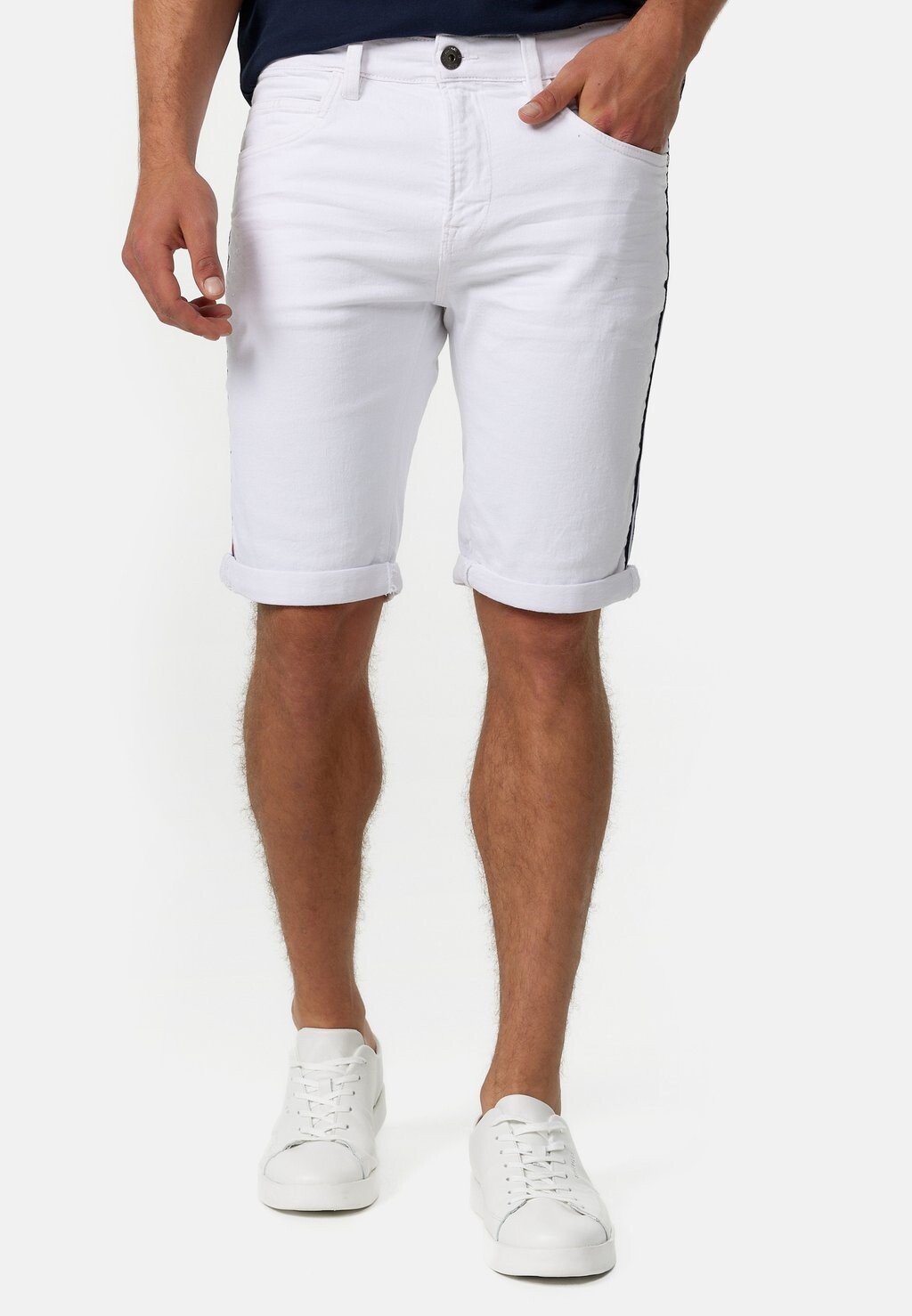 Джинсовые шорты INDICODE JEANS, цвет off-white
Джинсовые шорты INDICODE JEANS, цвет off-white
