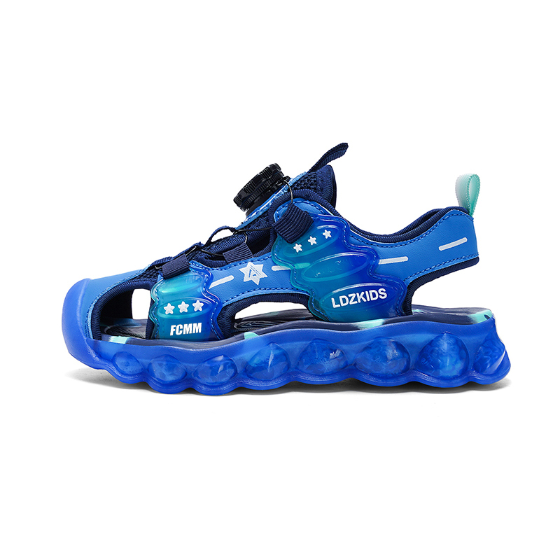 Дышащая повседневная обувь для детей FCMM, синий
Дышащая повседневная обувь для детей FCMM, синий