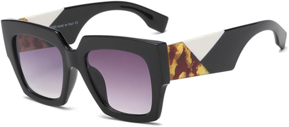 Модные квадратные солнцезащитные очки для женщин, винтажные солнцезащитные очки в крупной оправе, женские ретро-очки, очки для женщин с защитой от УФ-излучения UV400 MTZJH, Black-grey1
Модные квадратные солнцезащитные очки для женщин, винтажные солнцезащитные очки в крупной оправе, женские ретро-очки, очки для женщин с защитой от УФ-излучения UV400 MTZJH, Black-grey1