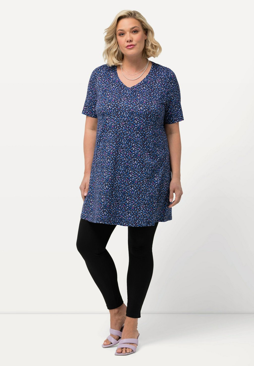 Футболка с принтом Ulla Popken, синий
Футболка с принтом Ulla Popken, синий