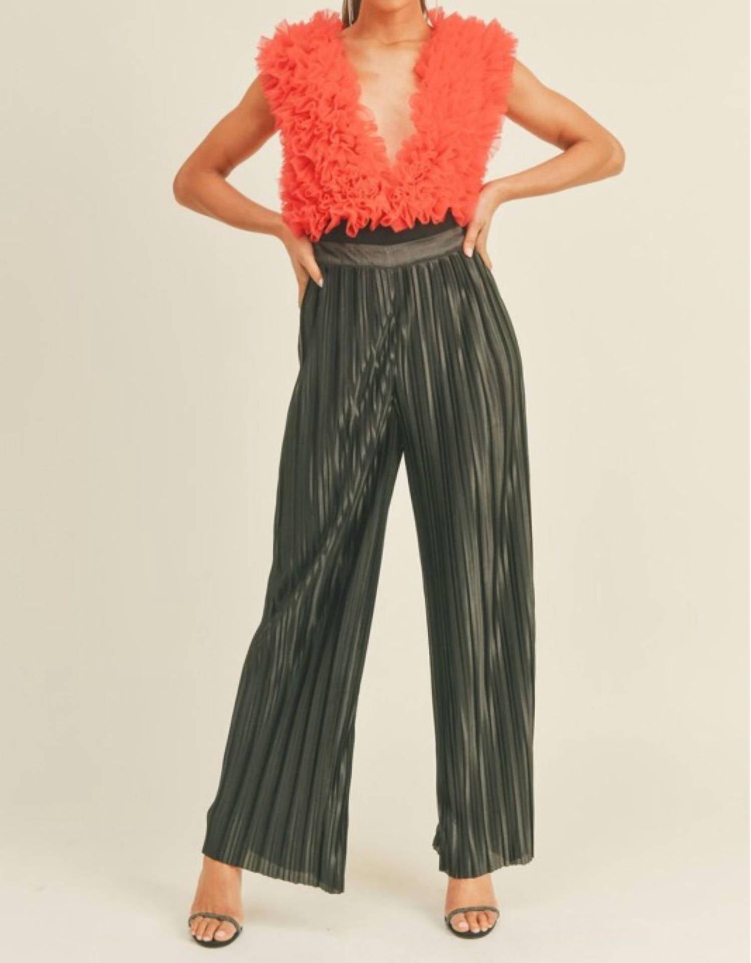 Боди Swan красного цвета Klesis
Боди Swan красного цвета Klesis