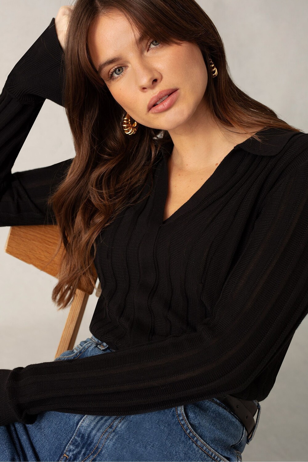 Трикотажный топ с воротником Ro&Zo, черный
Трикотажный топ с воротником Ro&Zo, черный