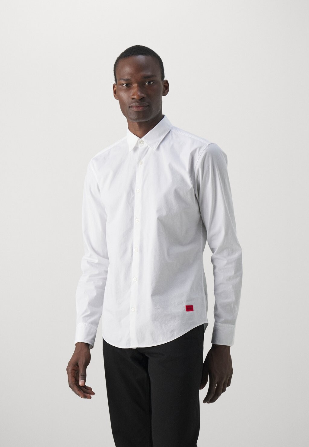 Рубашка Ermo HUGO, цвет open white
Рубашка Ermo HUGO, цвет open white