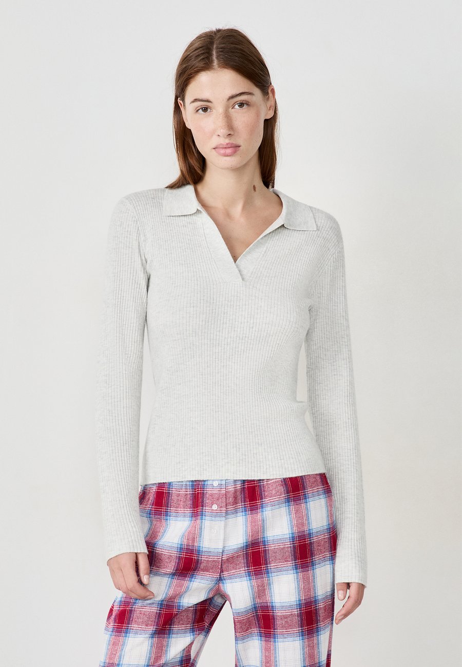 Пижамный топ Etam DEVIS, Light Grey
Пижамный топ Etam DEVIS, Light Grey