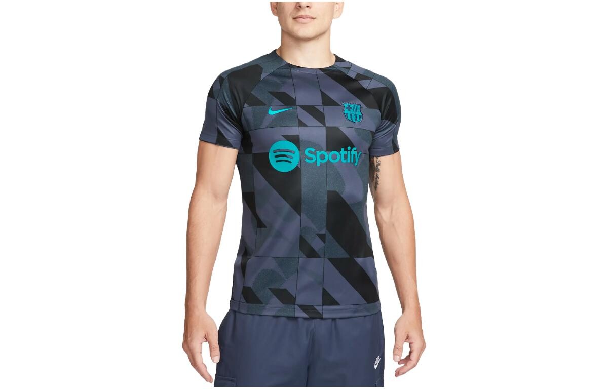 Футболка мужская темно-синяя Nike, темно-синий
Футболка мужская темно-синяя Nike, темно-синий