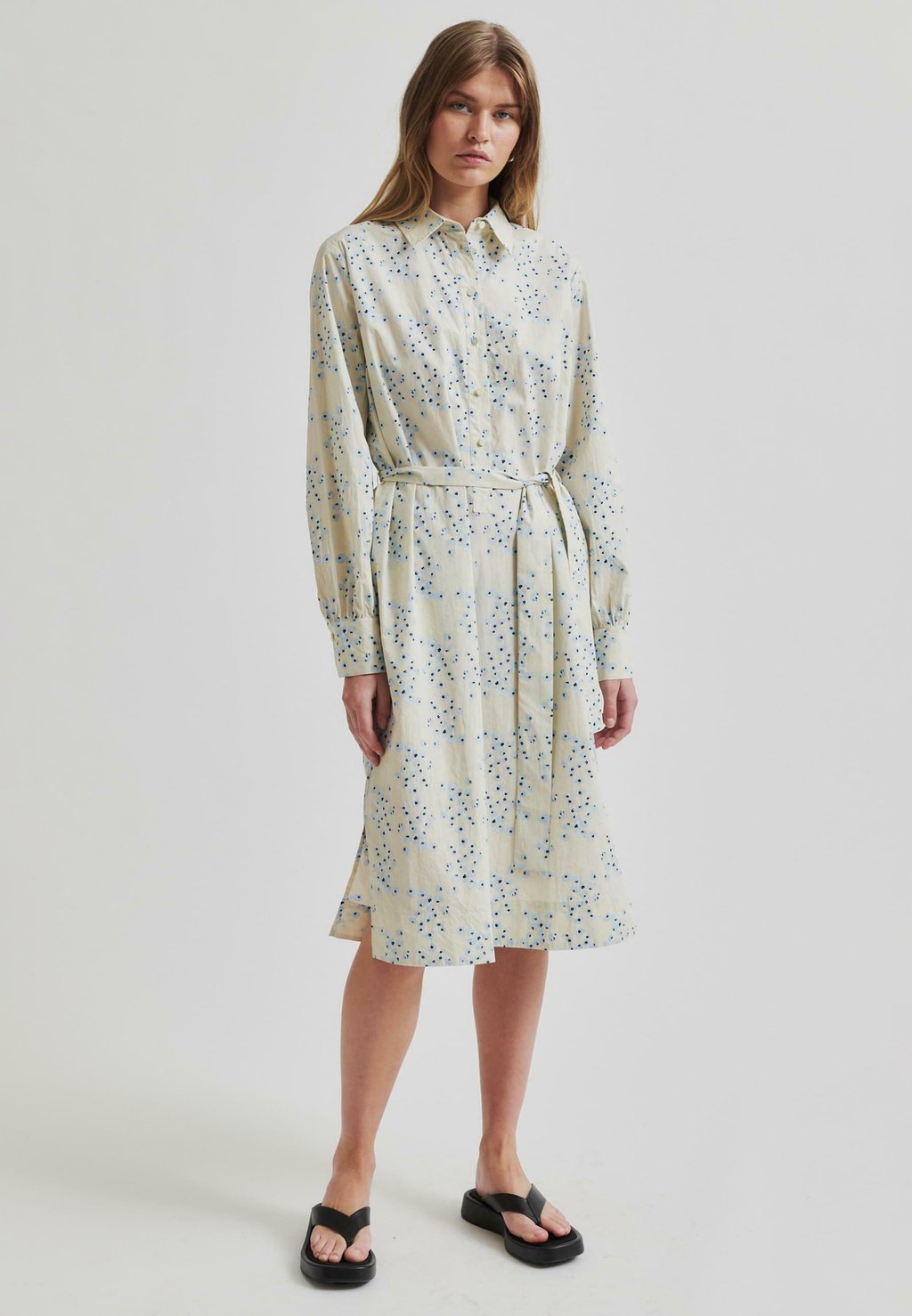 Платье-рубашка MIDI Second Female, синий
Платье-рубашка MIDI Second Female, синий