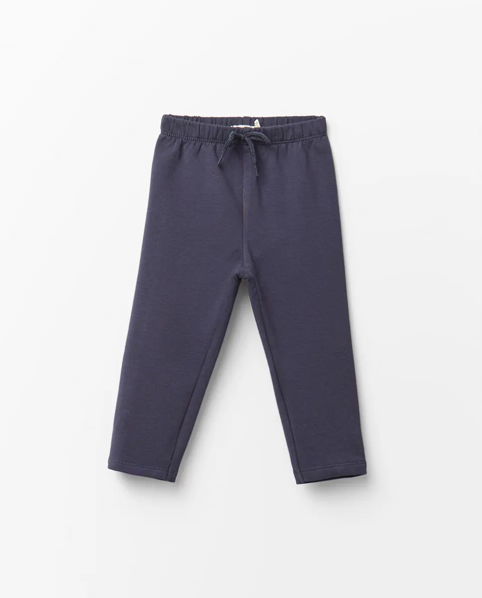 Базовые брюки Sfera, темно-синий
Базовые брюки Sfera, темно-синий