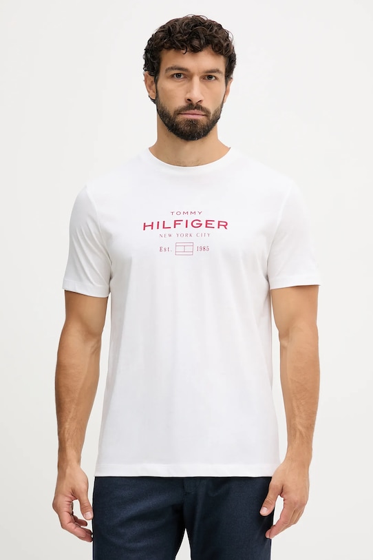 Хлопковая футболка Tommy Hilfiger, белый
Хлопковая футболка Tommy Hilfiger, белый