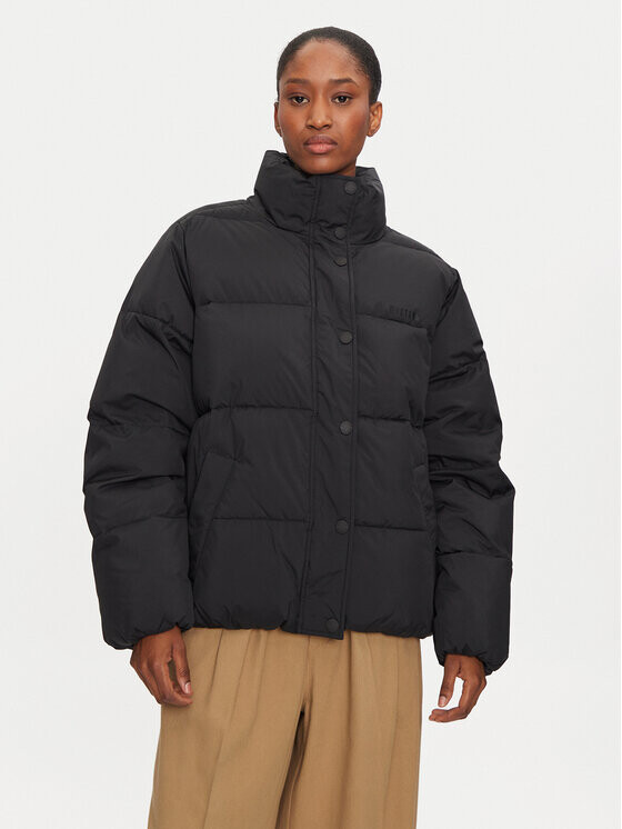 Пуховик свободного кроя Mustang, черный
Пуховик свободного кроя Mustang, черный