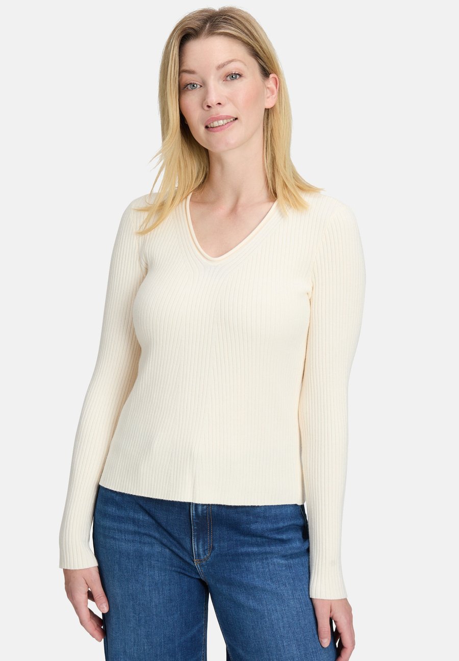 Джемпер Betty Barclay Jumper, Antique White/Beige
Джемпер Betty Barclay Jumper, Antique White/Beige