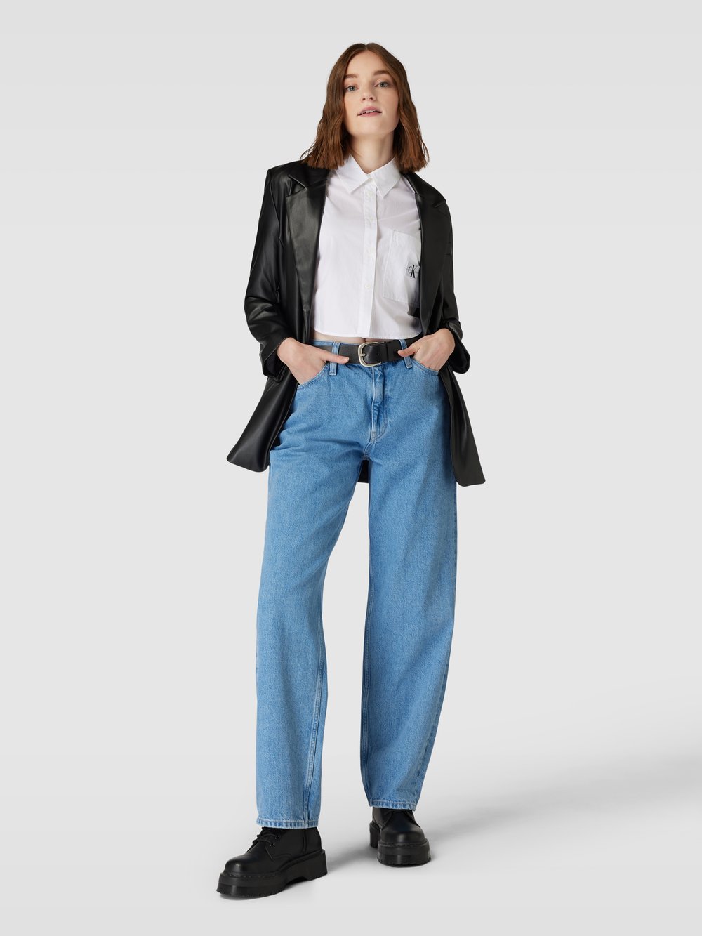 Джинсы прямого покроя с 5 карманами, модель «90 S» Calvin Klein Jeans, светло-голубой
Джинсы прямого покроя с 5 карманами, модель «90 S» Calvin Klein Jeans, светло-голубой