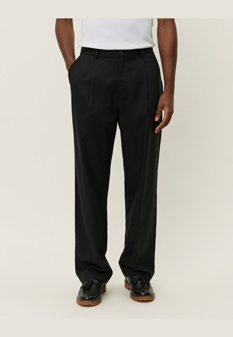 Брюки RANDALL Les Deux, черный
Брюки RANDALL Les Deux, черный