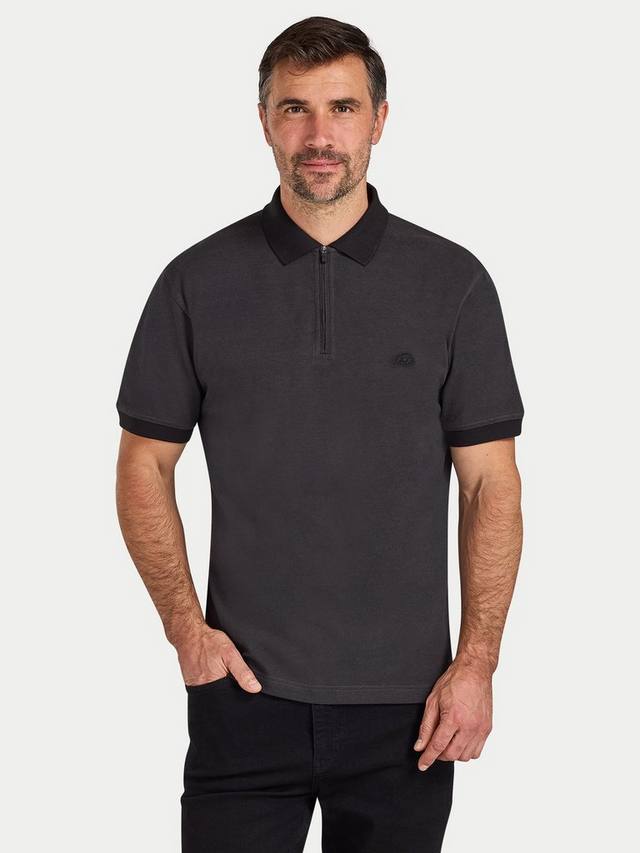 Хлопковая поло с коротким рукавом и молнией Regular Fit Raging Bull, Black
Хлопковая поло с коротким рукавом и молнией Regular Fit Raging Bull, Black